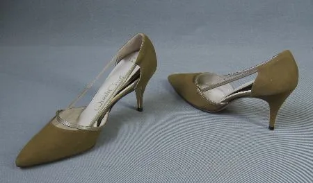 60s Spike Heels Vintage Deadstock Suede Olive Gold Pointy Toe Pumps Shoes Qualicraft VFG