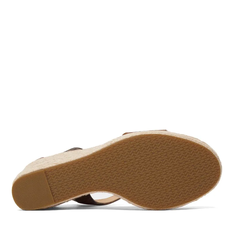 BERKLEY MID WEDGE