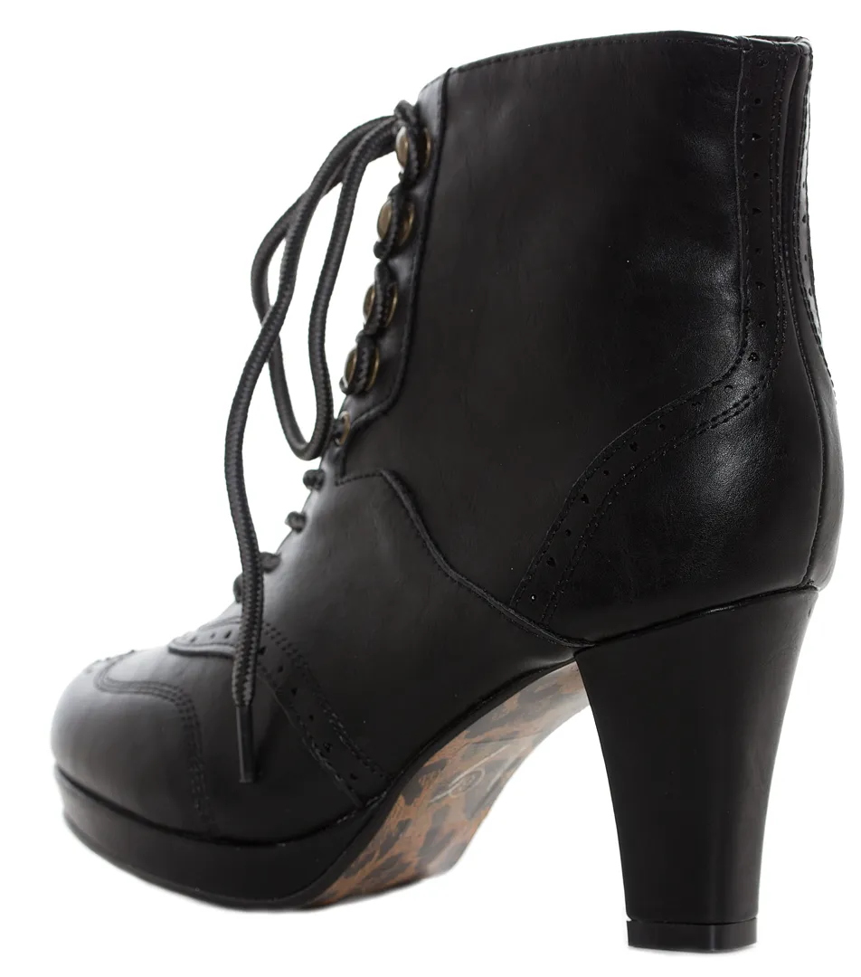 BETTIE PAGE ADAMAY BOOTIES