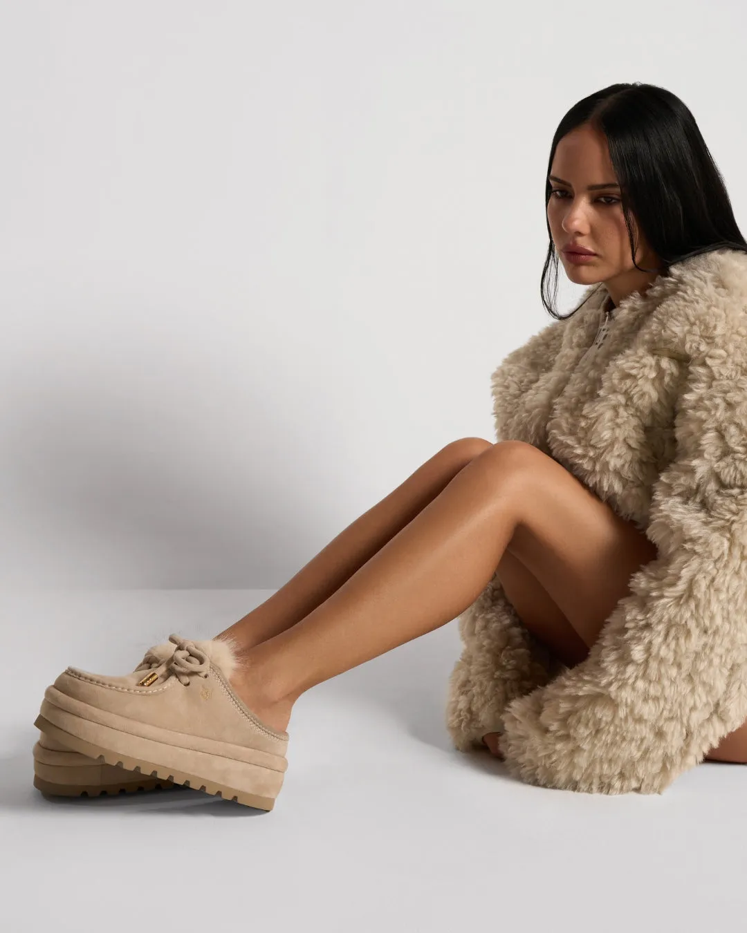 Blizzard Ice Suede/Faux Fur