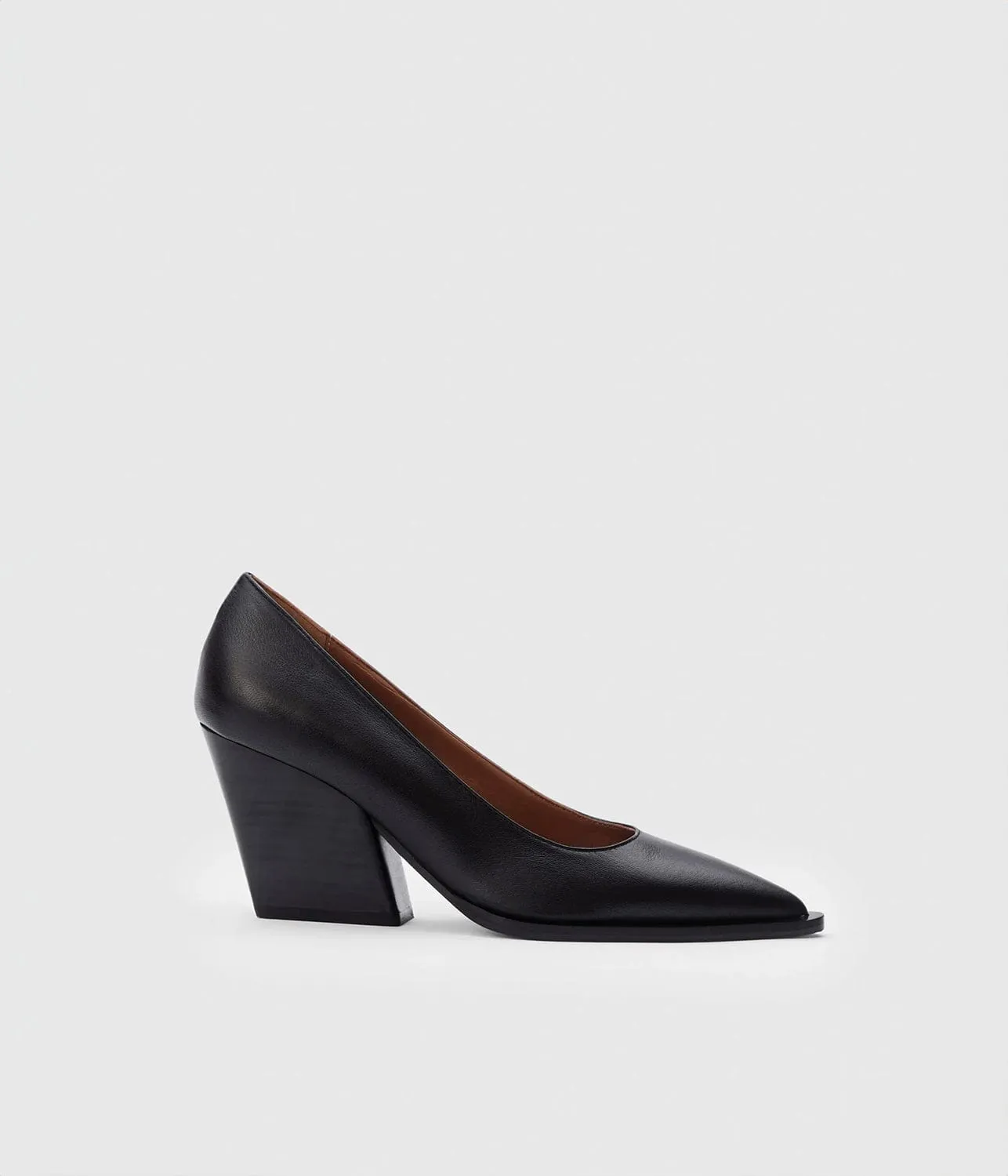 CAPENA HEELED PUMP- BLACK NAPPA