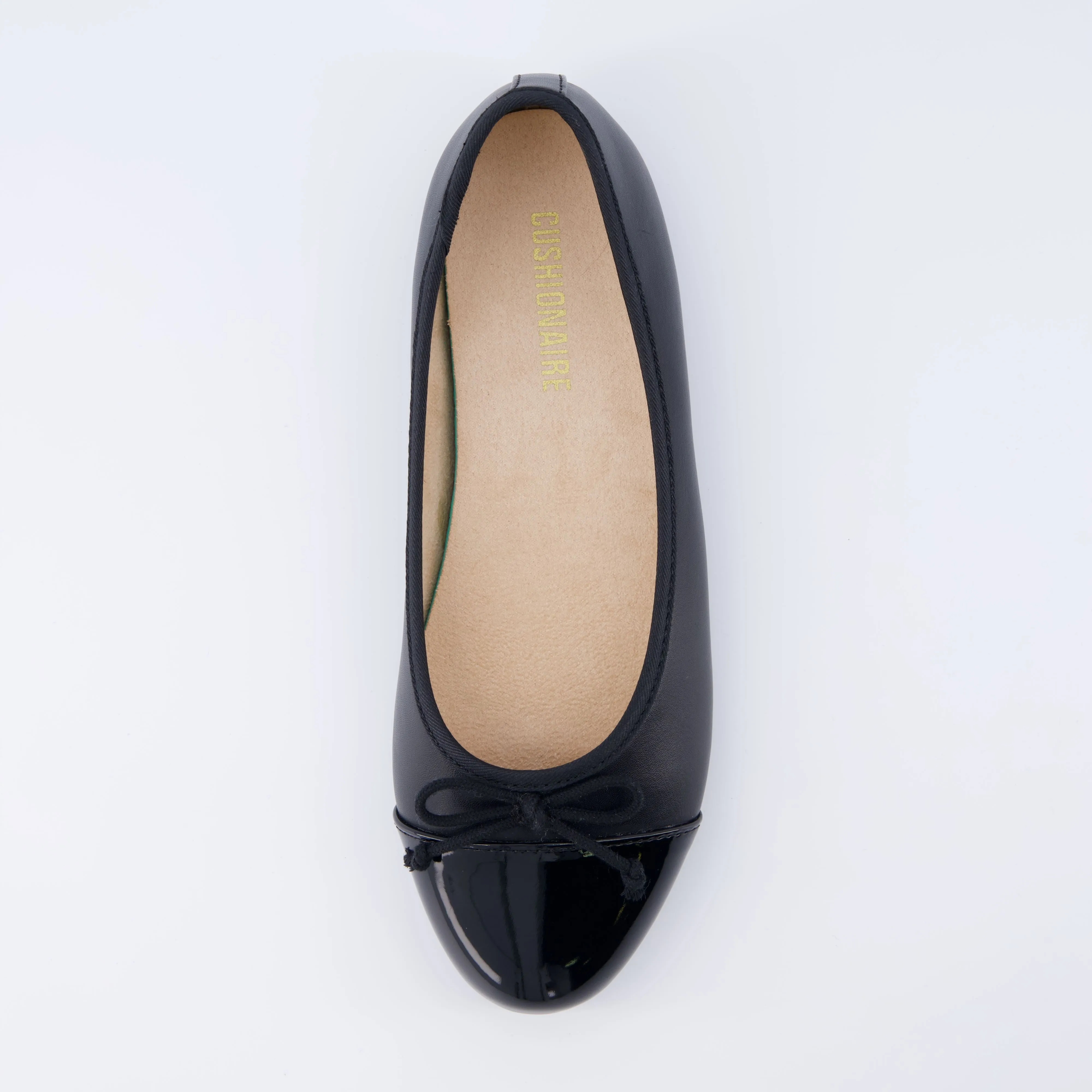 Cardi Cap Toe Flat