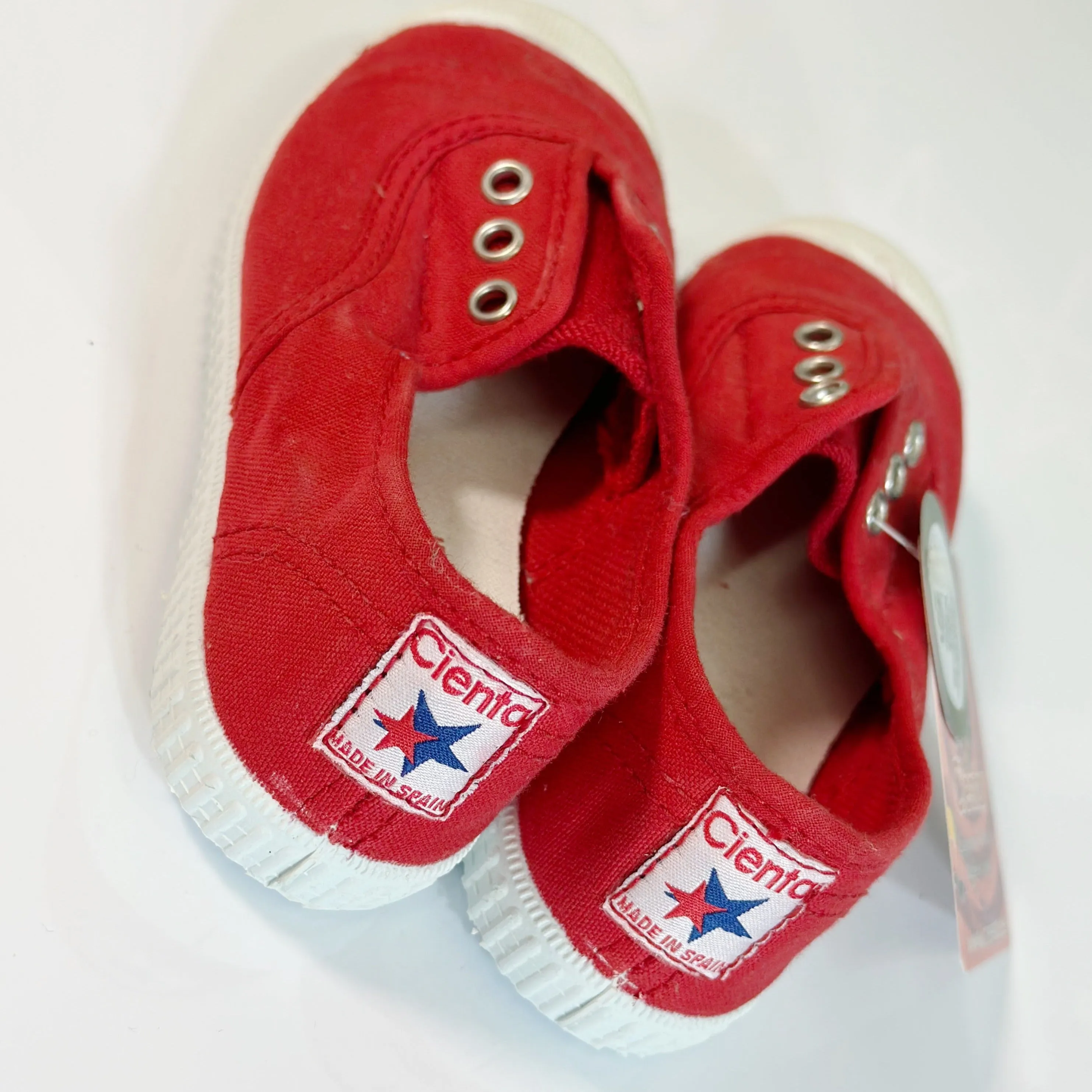 Cienta Kids Canvas Slip On Sneakers Rojo