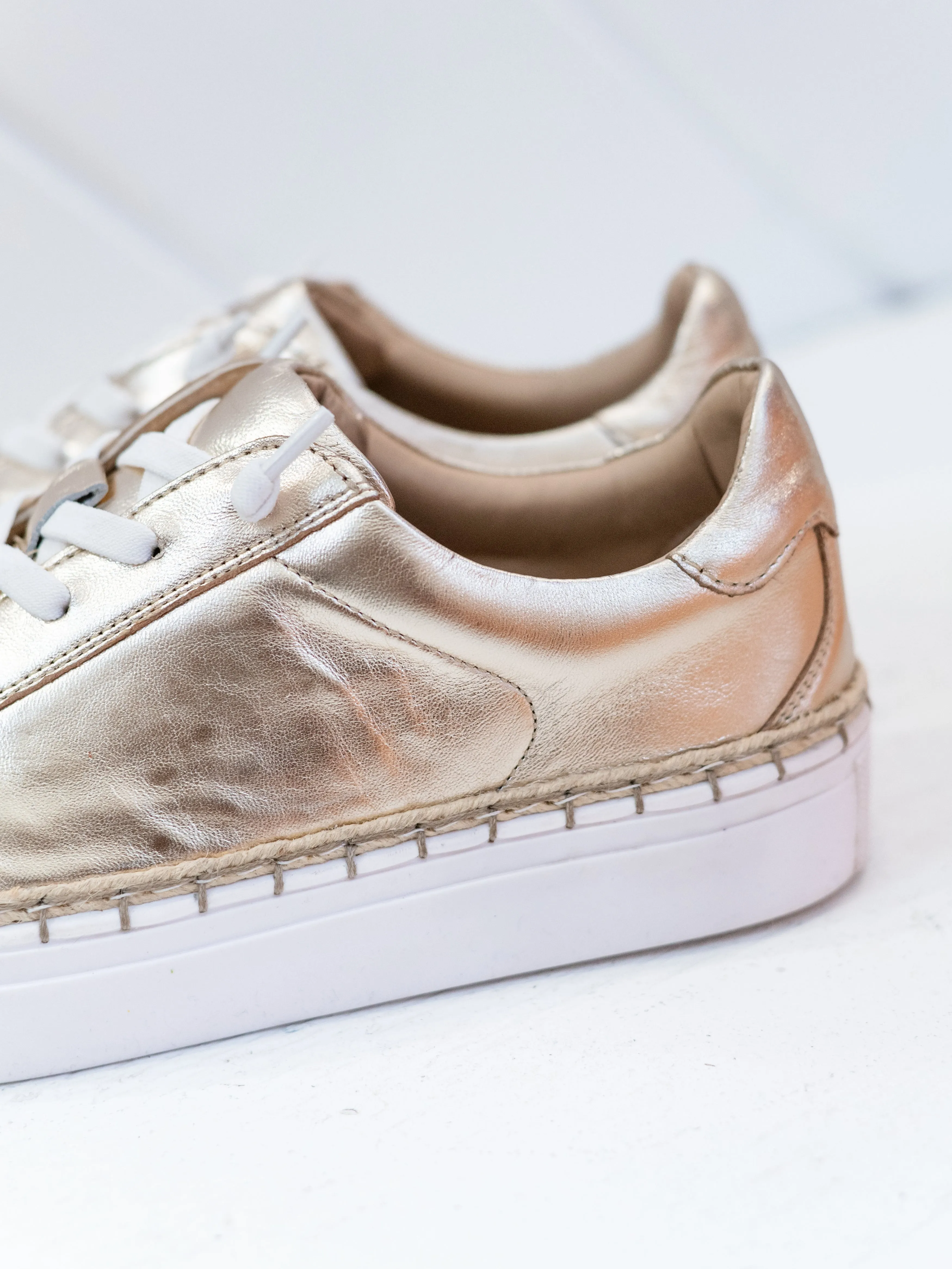 Em Belish Gold by Diba True