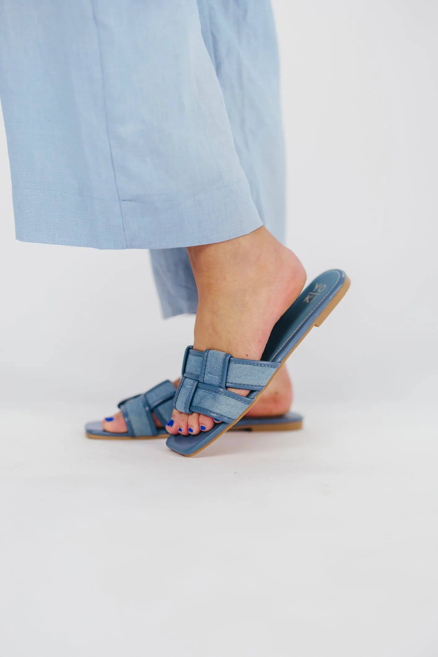 Essie Woven Canvas Slides in Denim