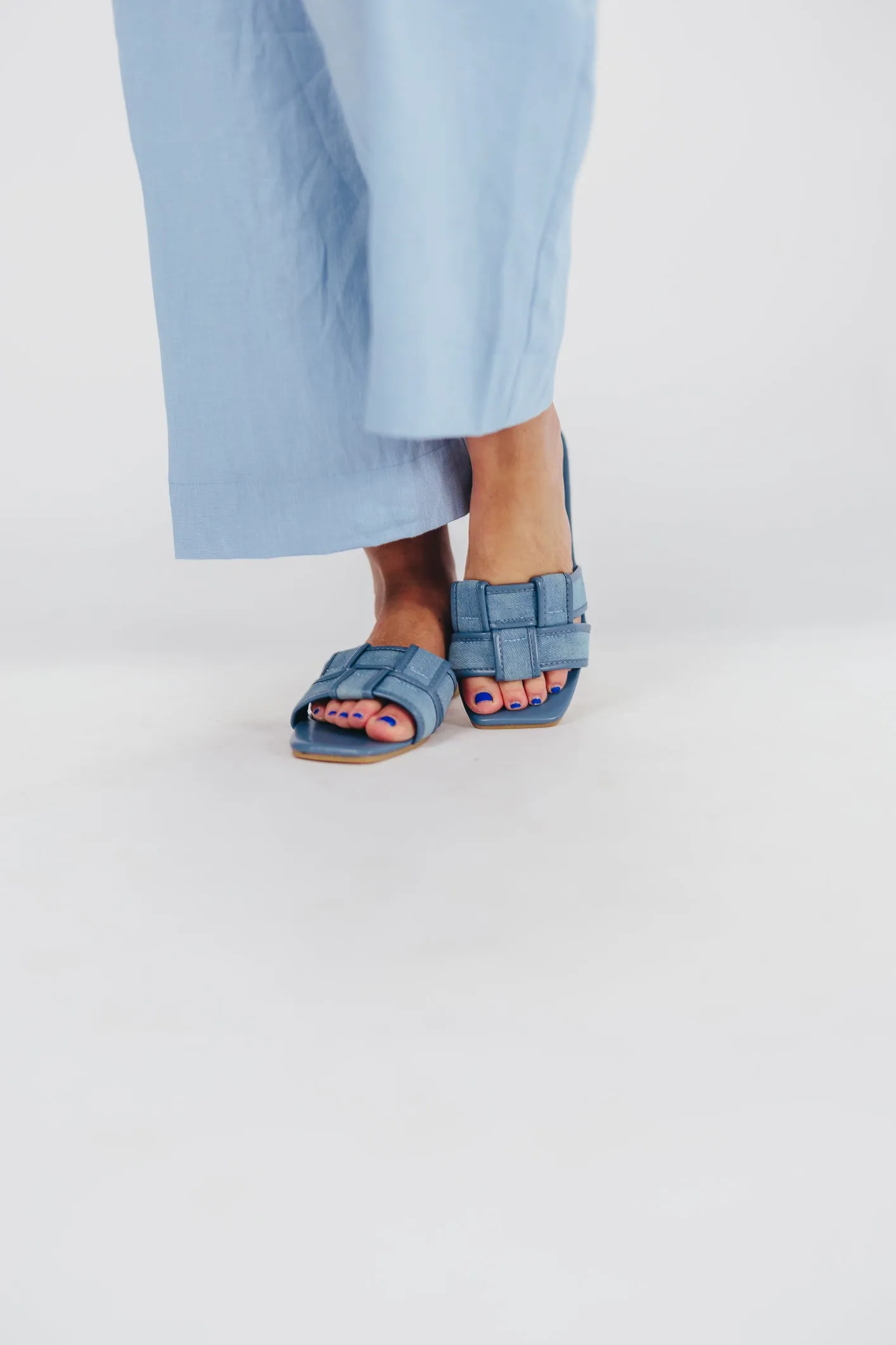 Essie Woven Canvas Slides in Denim