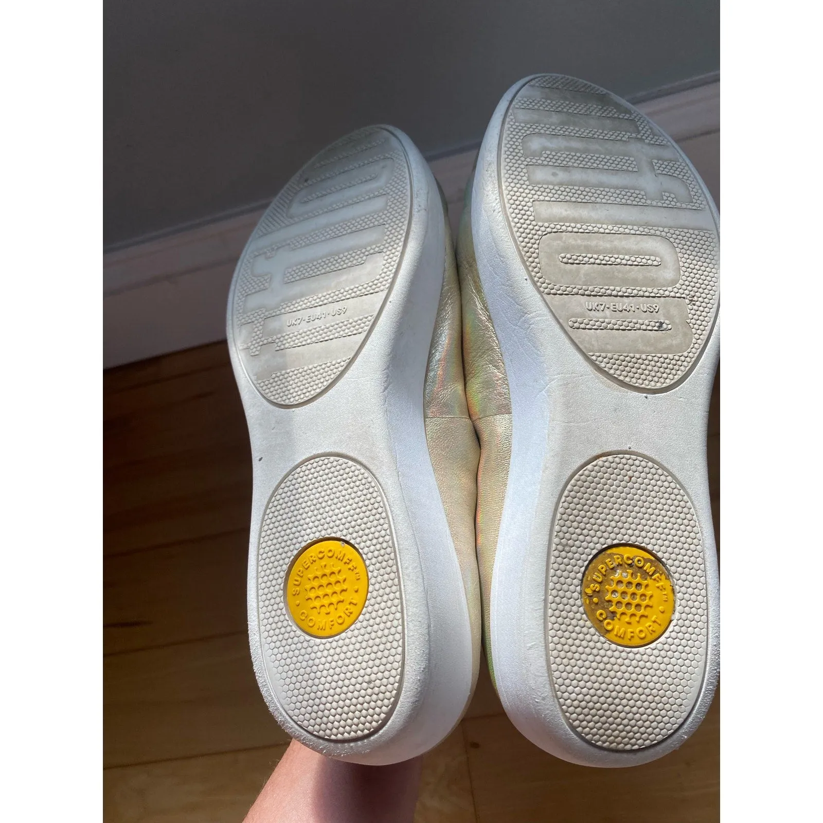 FitFlop Gold Slip-on Sneakers Size 9