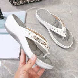  Flip-flops for women with cushioning that provides arch support