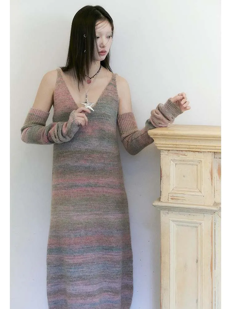 Gradation Knit V-Neck Cami Dress【s0000007576】