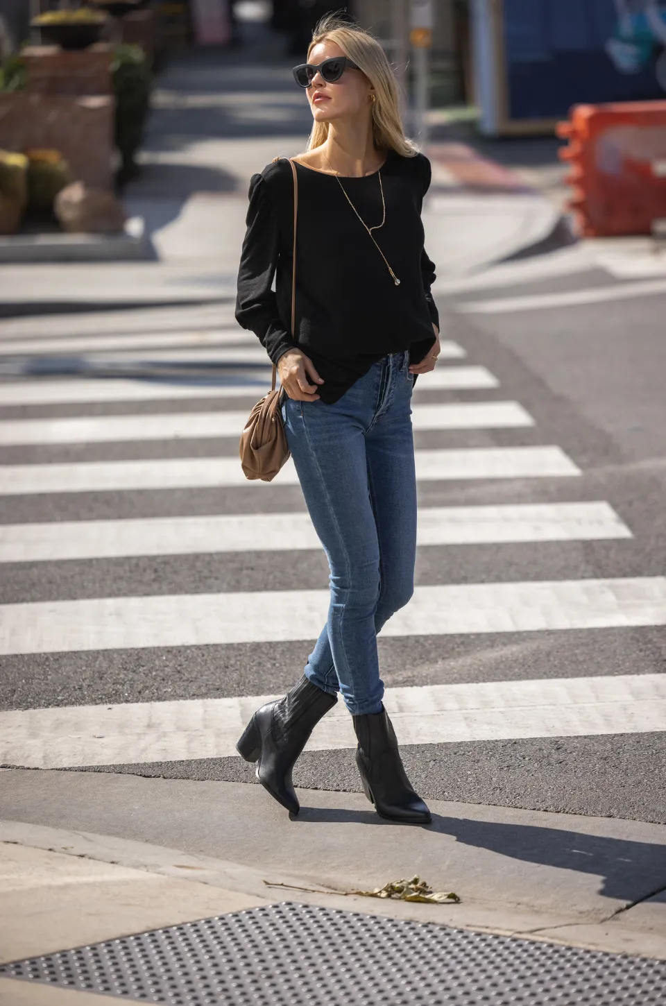Poly/Rayon Knit Boat Neck Blouson Puff Sleeve Top