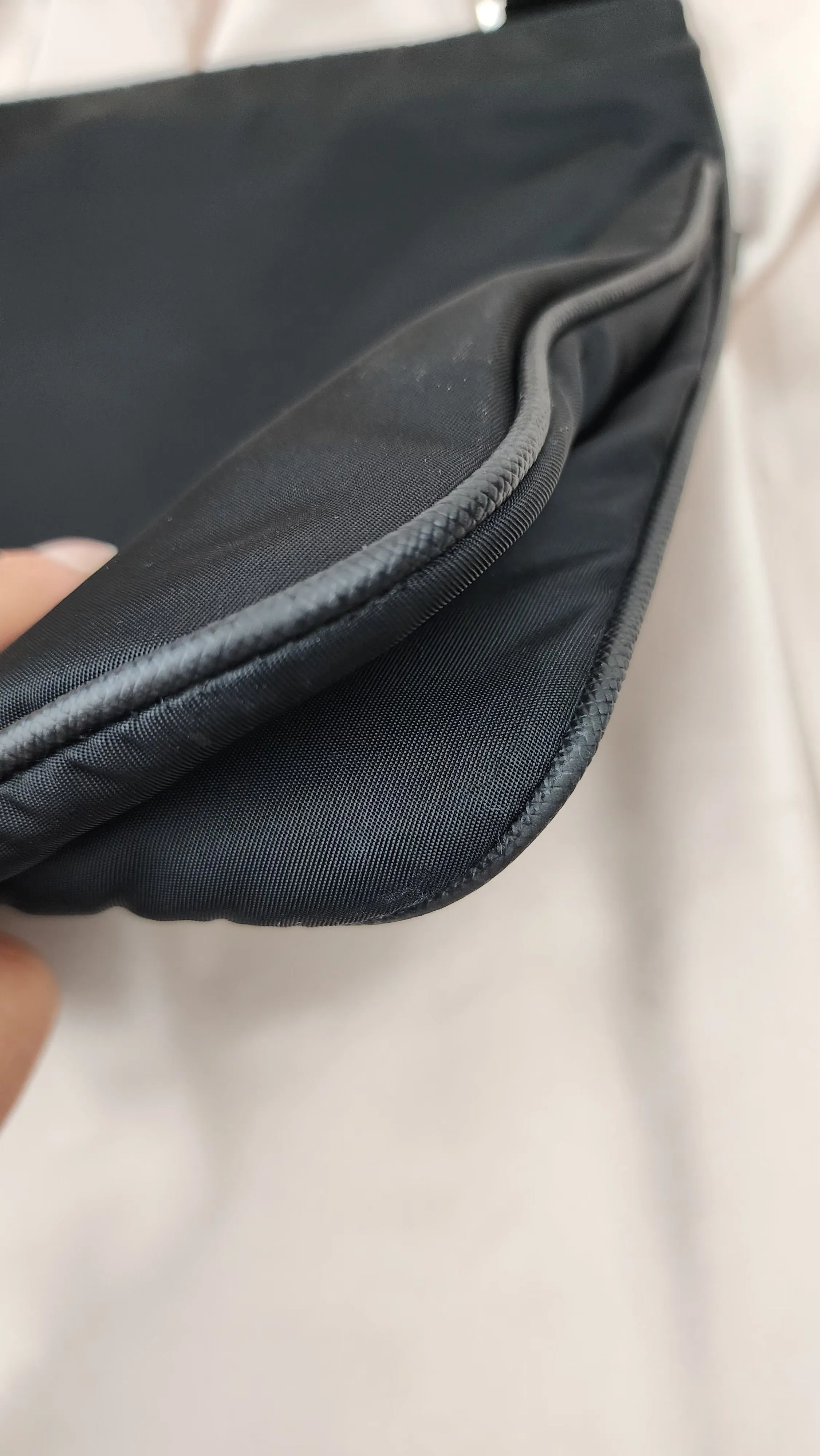 Prada Nylon Crossbody - 0595