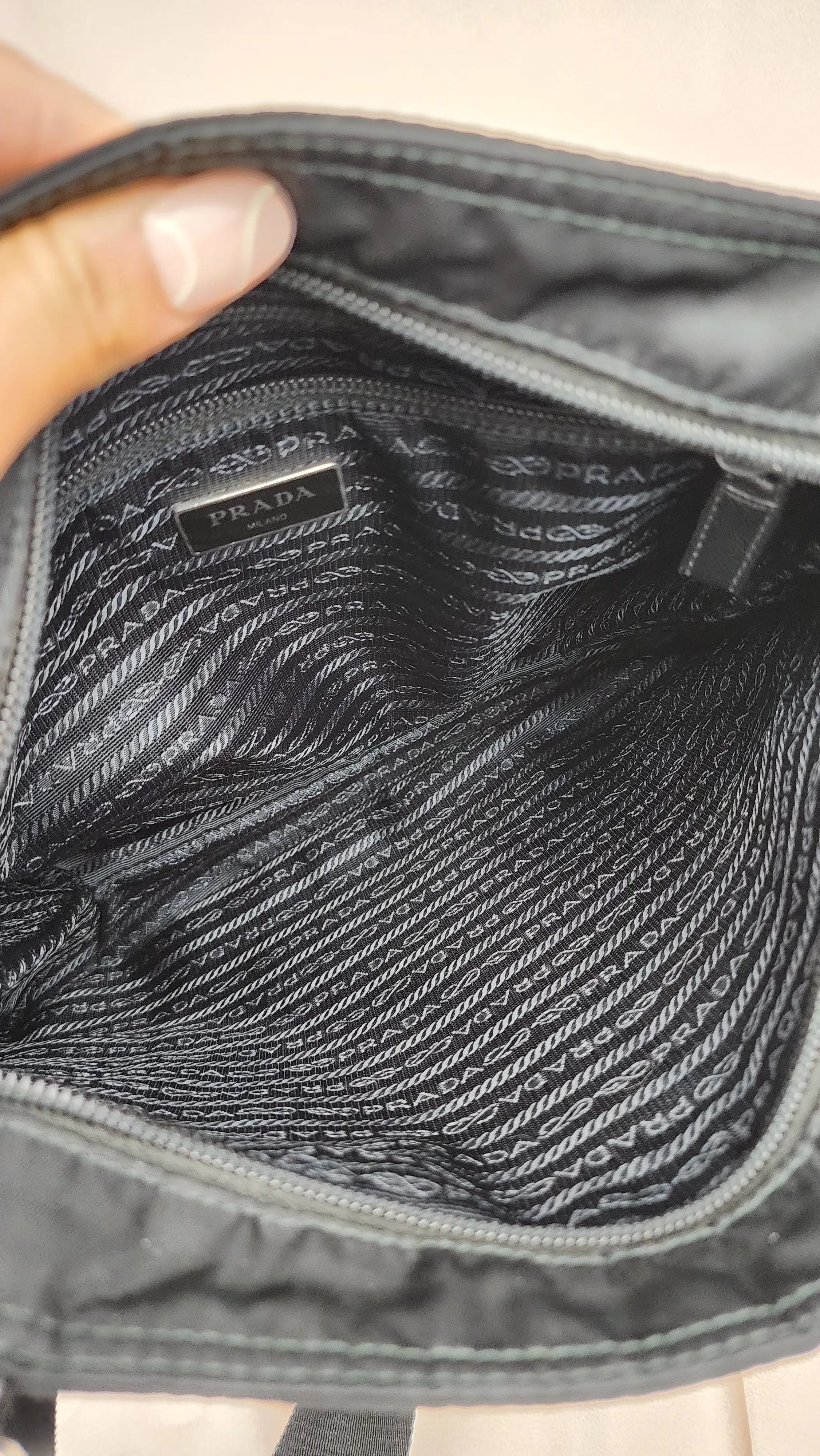 Prada Nylon Crossbody - 0595