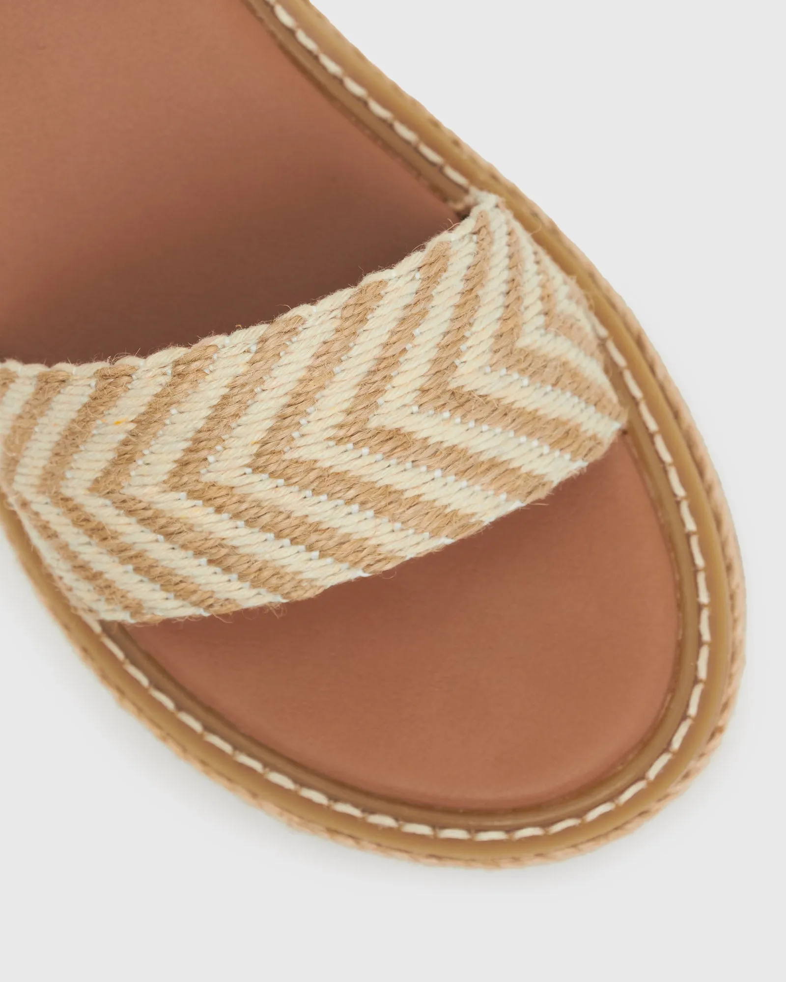 QUOE Vegan Wedge Sandals